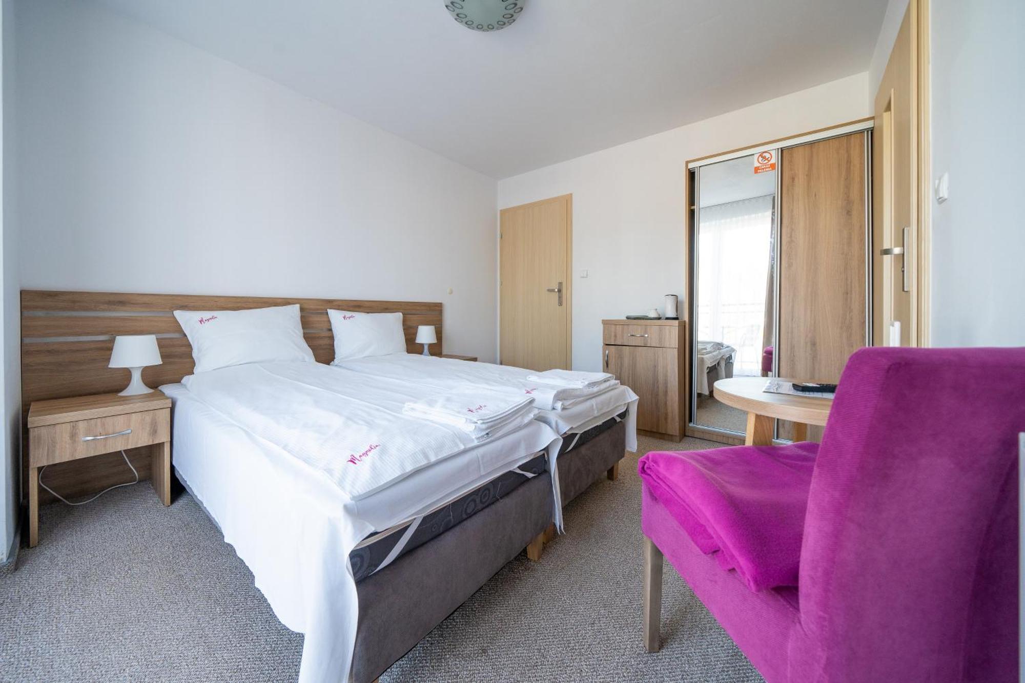 Magnolia Pokoje I Apartamenty Dębki Zewnętrze zdjęcie