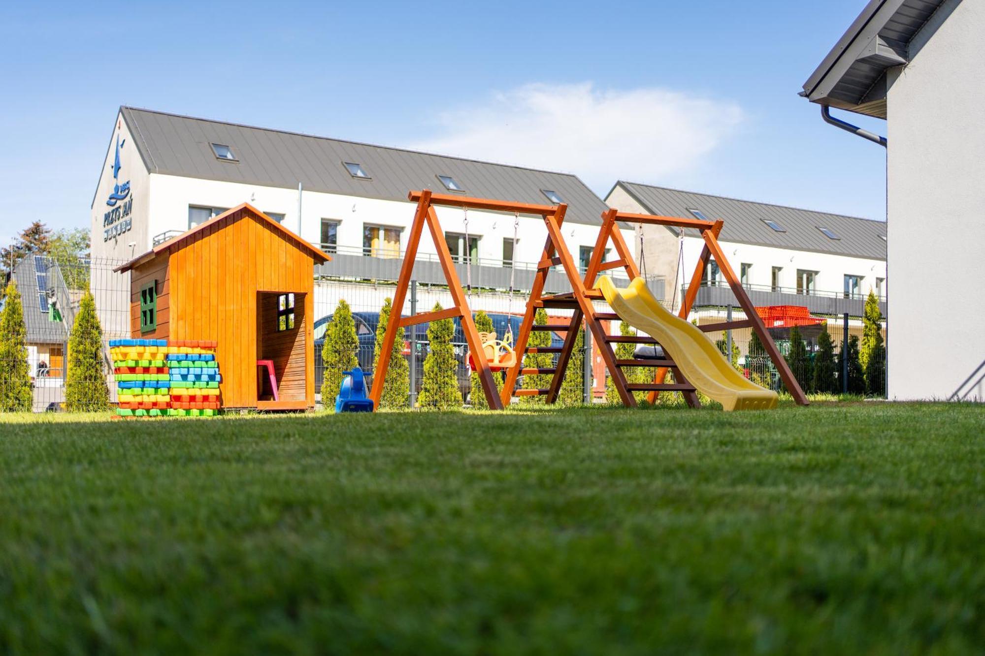 Magnolia Pokoje I Apartamenty Dębki Zewnętrze zdjęcie