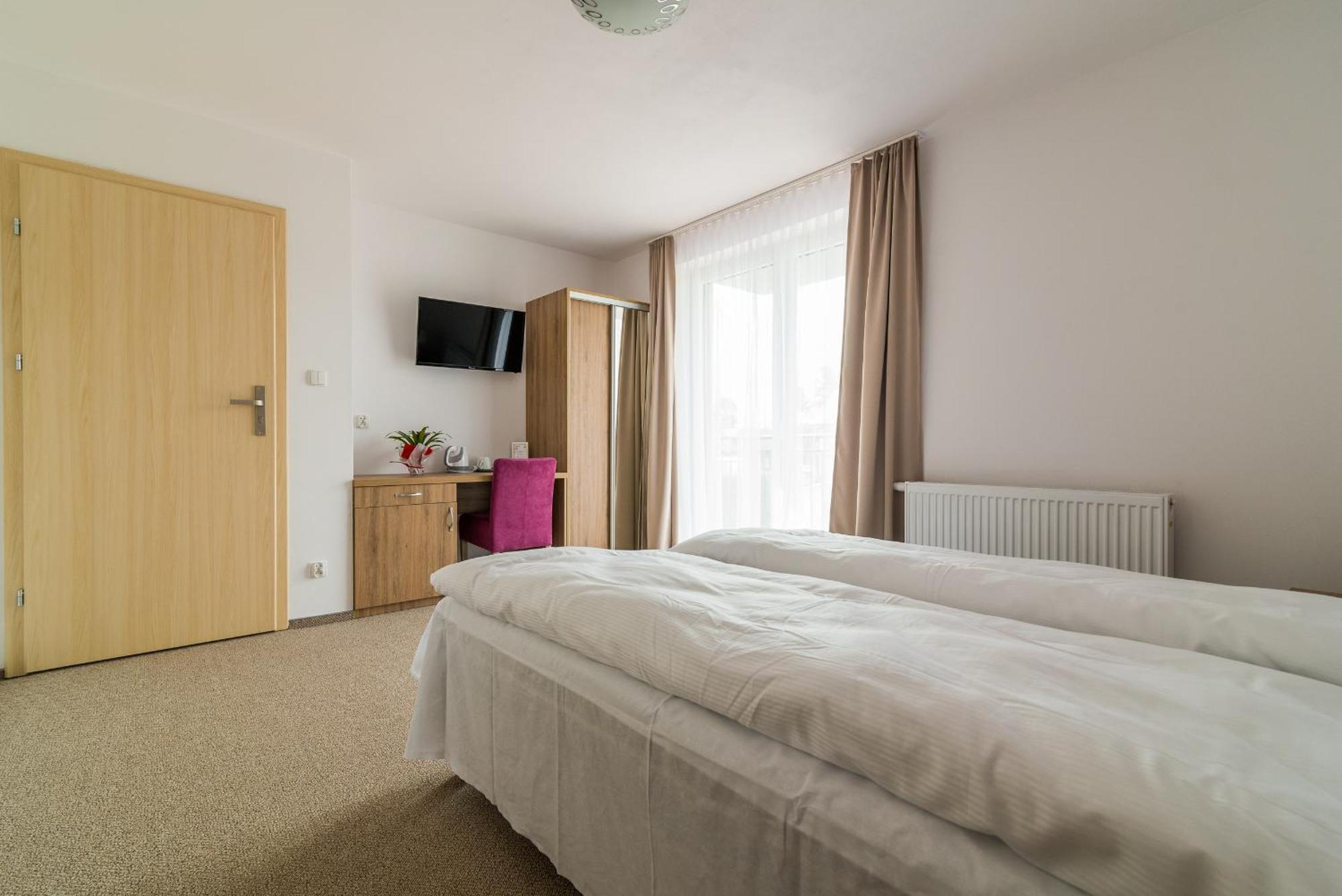 Magnolia Pokoje I Apartamenty Dębki Zewnętrze zdjęcie