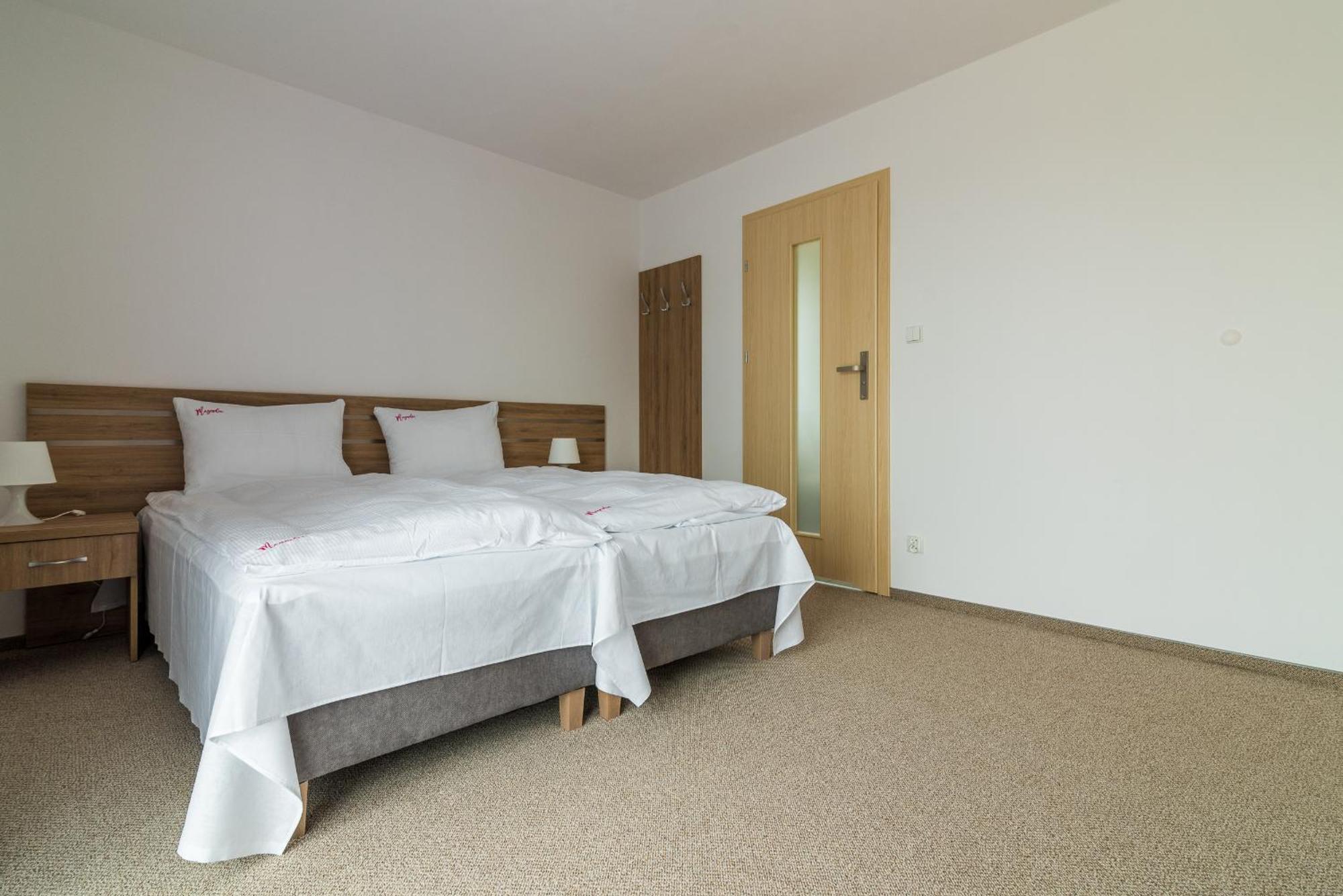 Magnolia Pokoje I Apartamenty Dębki Zewnętrze zdjęcie