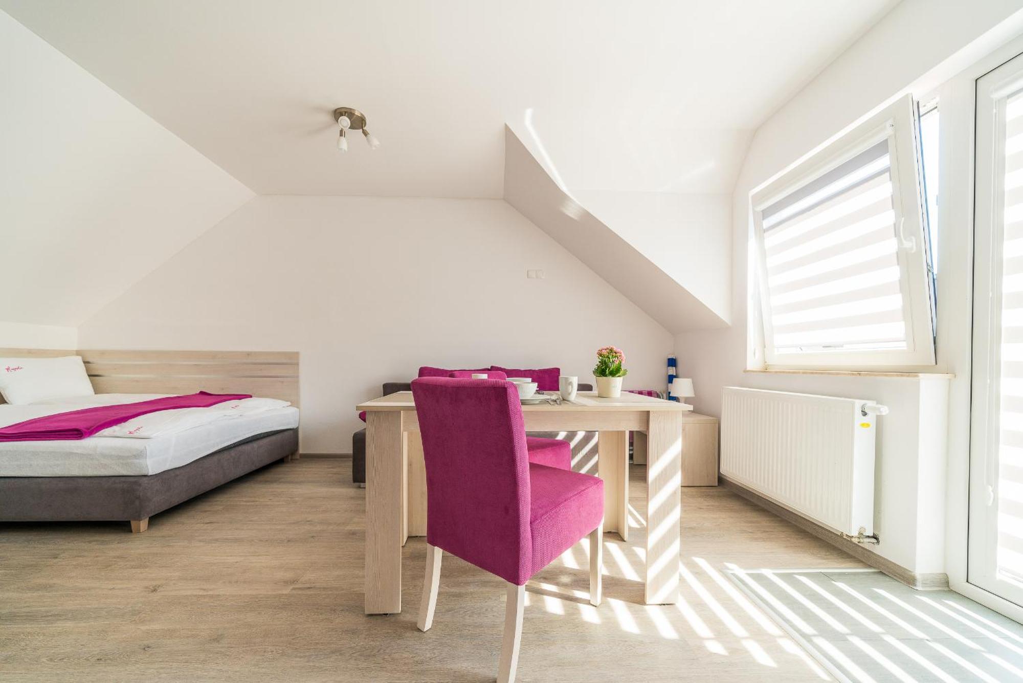 Magnolia Pokoje I Apartamenty Dębki Zewnętrze zdjęcie
