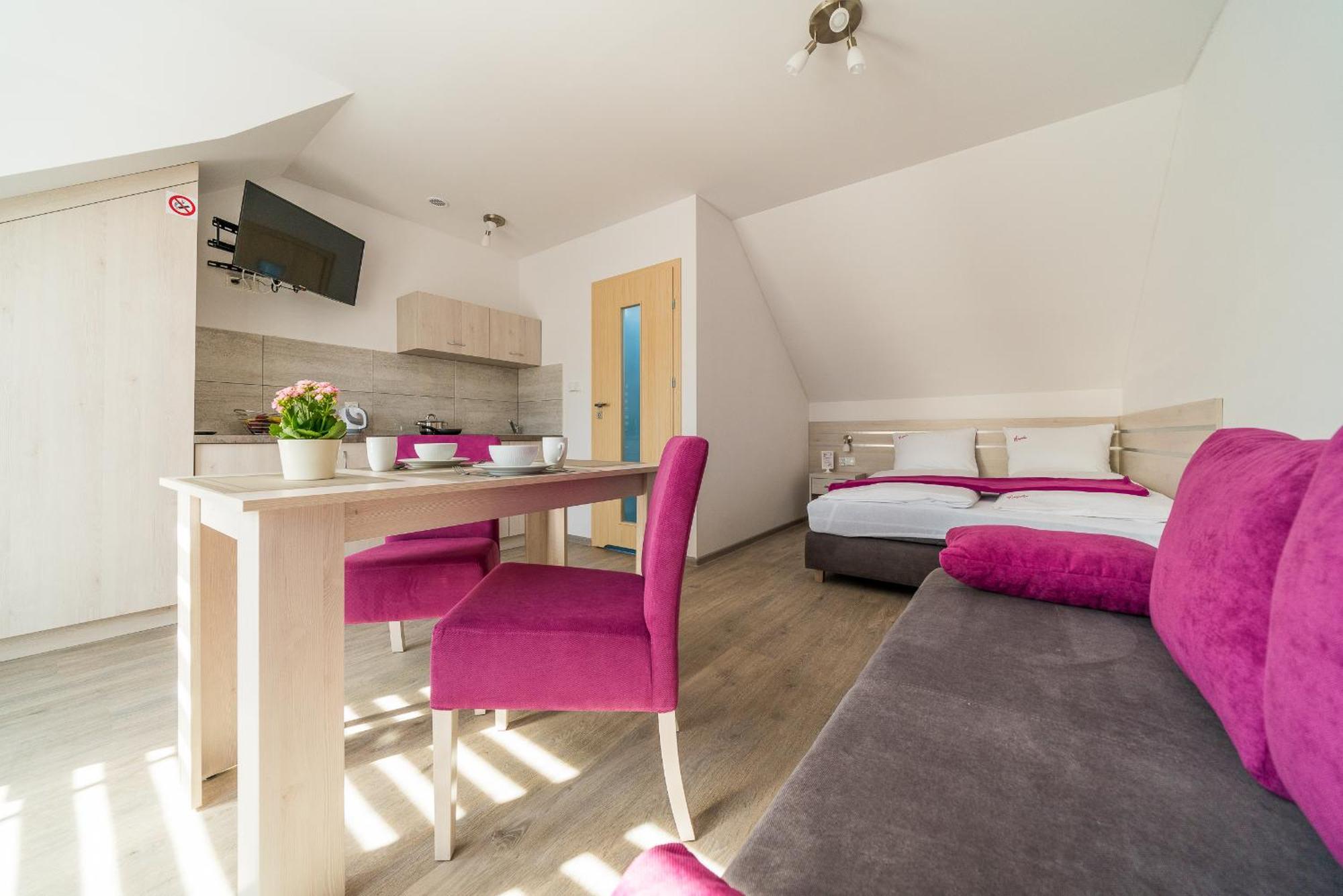 Magnolia Pokoje I Apartamenty Dębki Zewnętrze zdjęcie