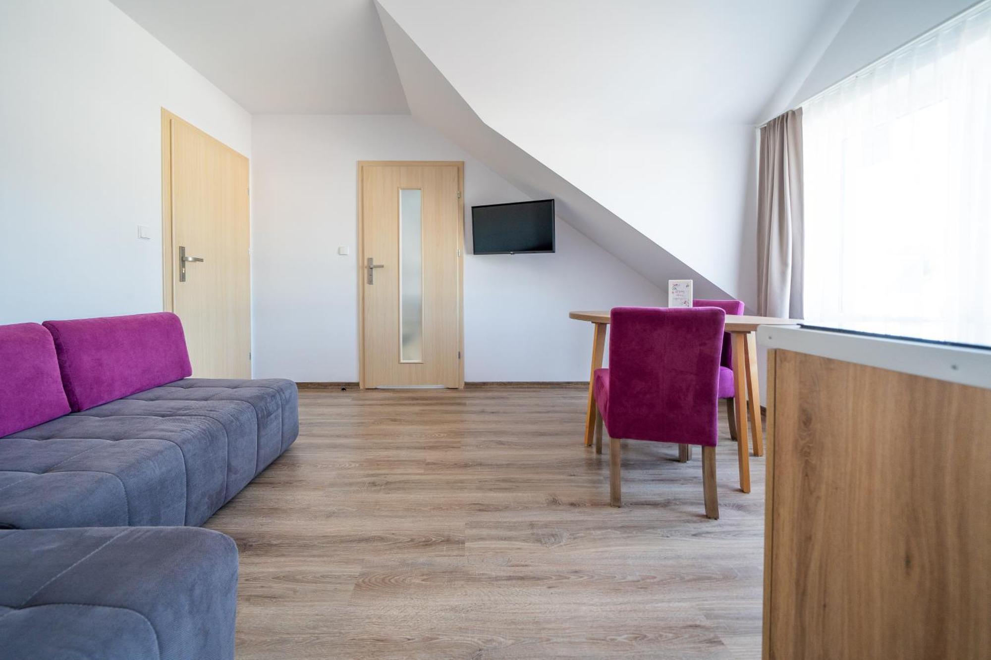 Magnolia Pokoje I Apartamenty Dębki Zewnętrze zdjęcie
